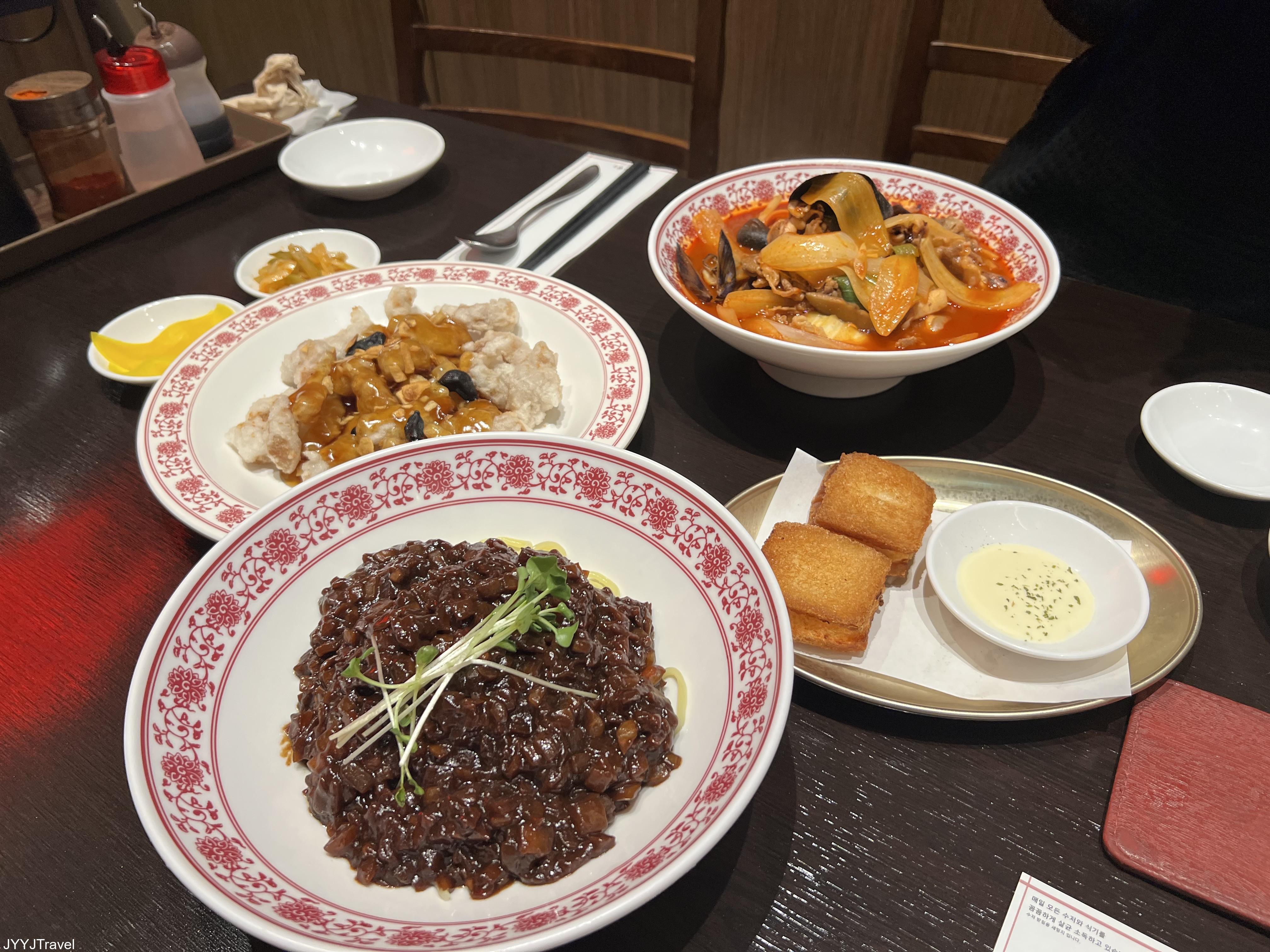  O유방녕 더현대서울점 